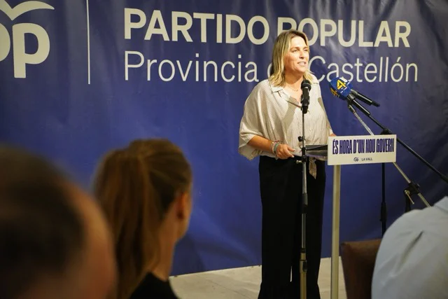 Marta Barrachina en la Vall d'Uixó (2) en tamaño mediano