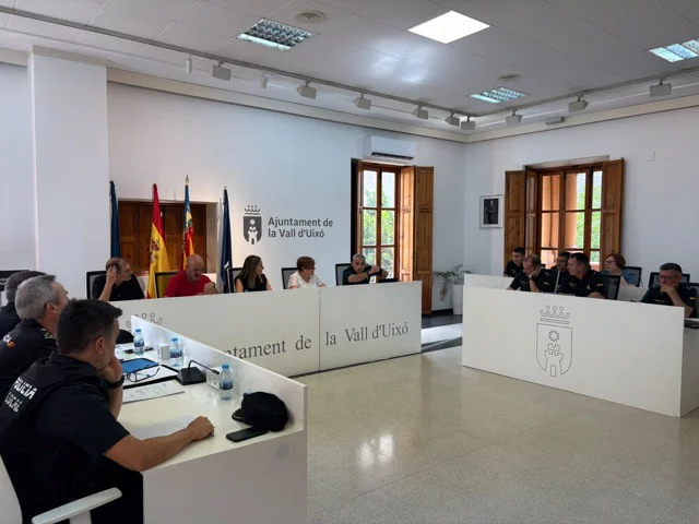 Junta Seguretat en tamaño mediano