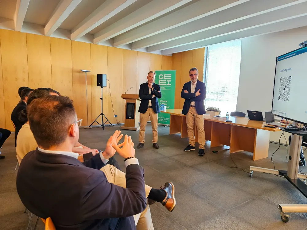 Emprendimiento CEEI 2025