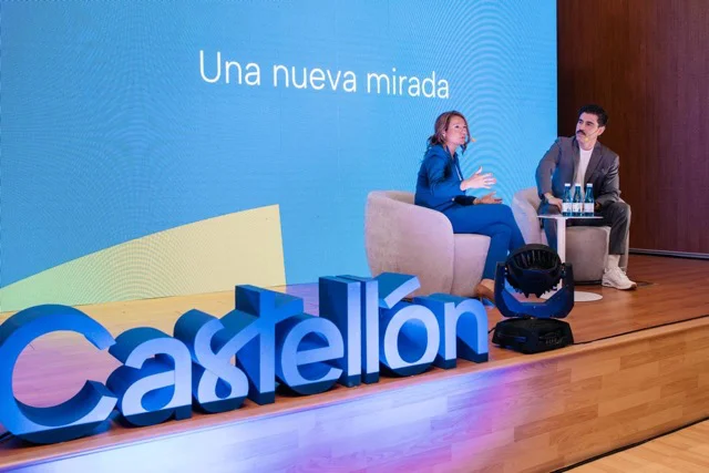 Carrasco marca turística en tamaño mediano