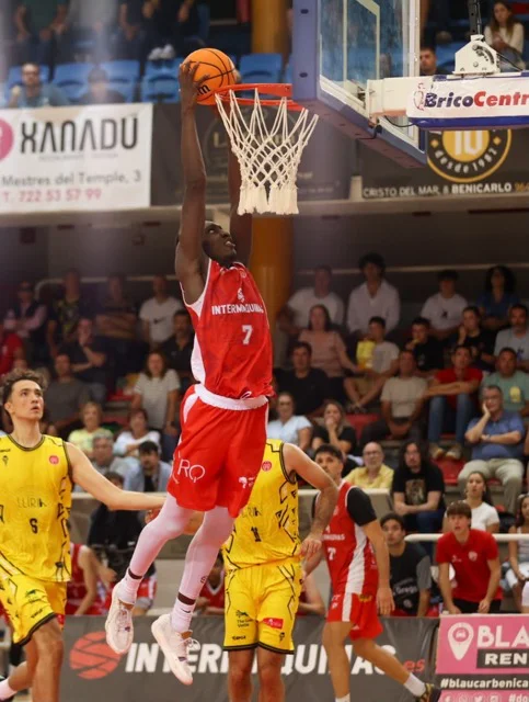CBB 1P 3 en tamaño mediano