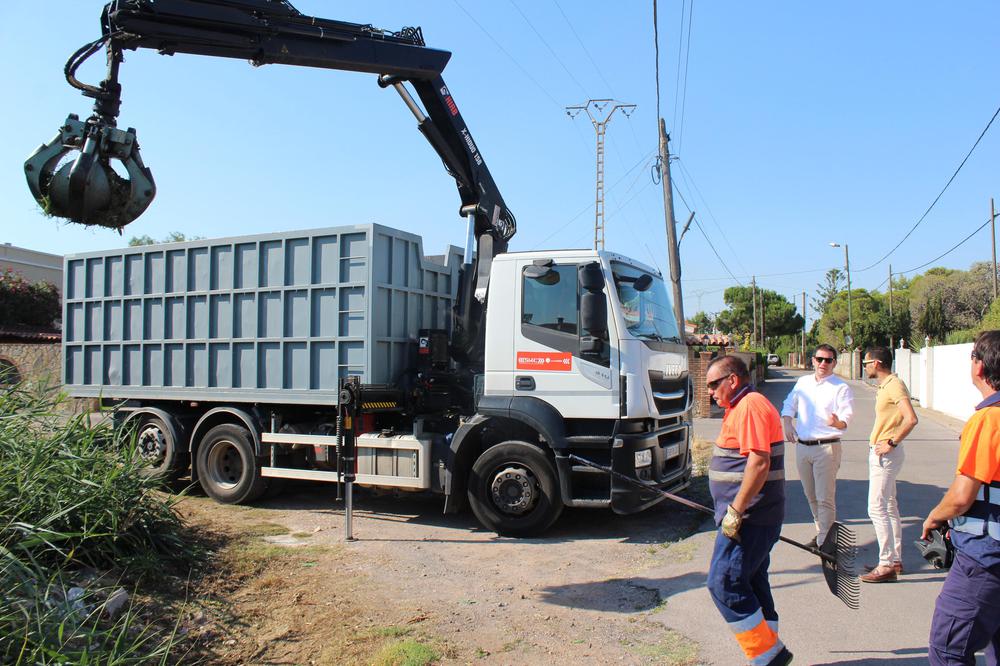 13-07-2021 Ignasi Garcia recollida restes de poda (2)