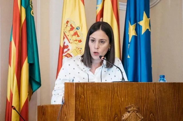 Ester Giner concejala del PP en tamaño mediano