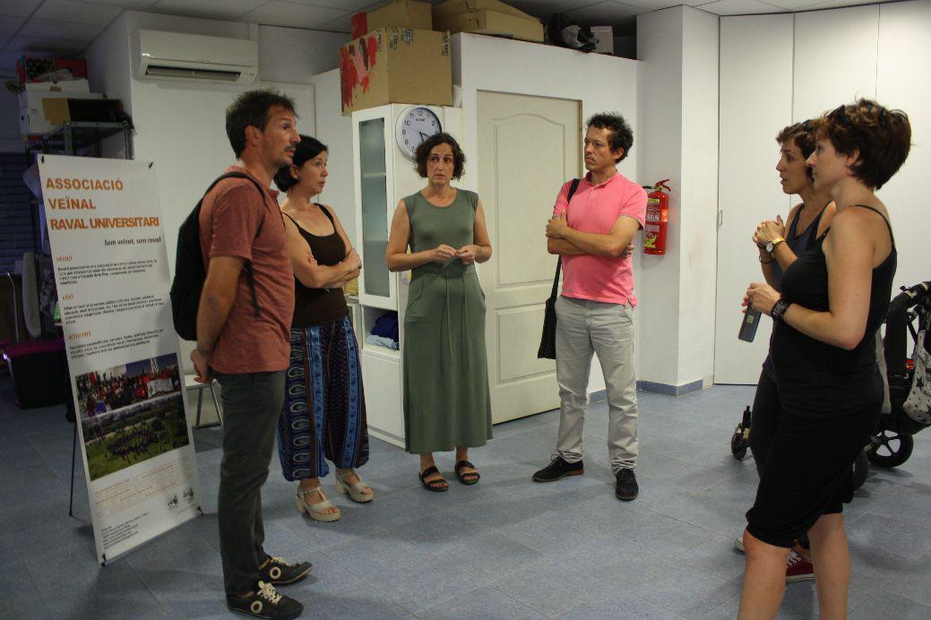 161120 Mezquita visita centre Raval Universitari (arxiu)