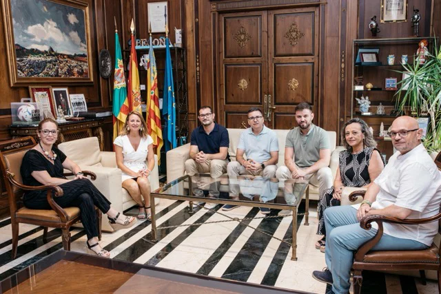 Carrasco reunión Gestora Gaiates en tamaño mediano