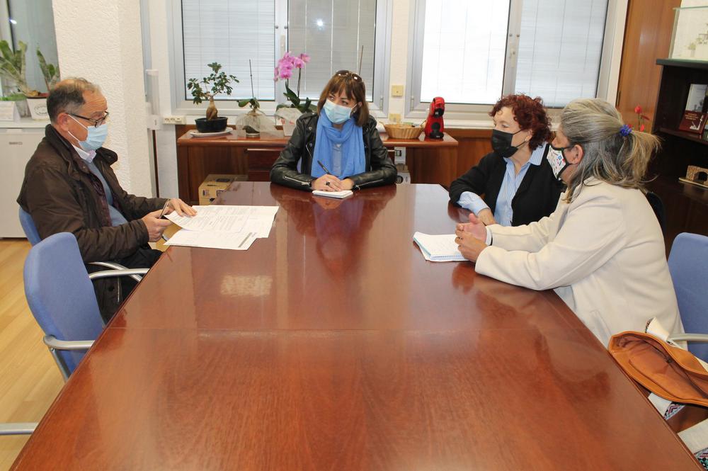 Reunion preparacion Festival Adopcion Benicassim