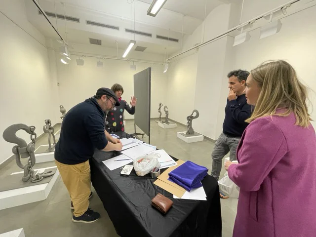 exposició (3) en tamaño mediano