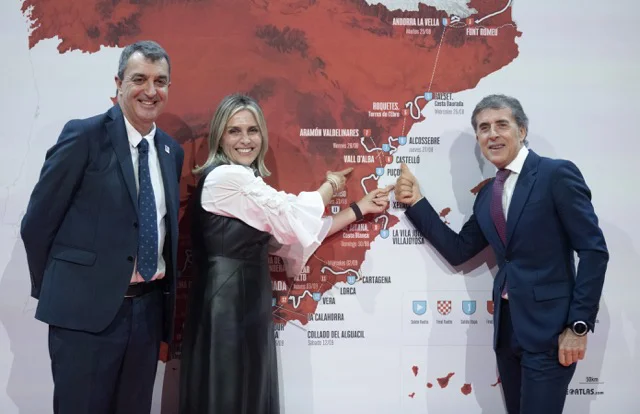 Presentación Vuelta 26 (2) en tamaño mediano