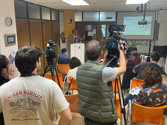 13 en tamaño mediano