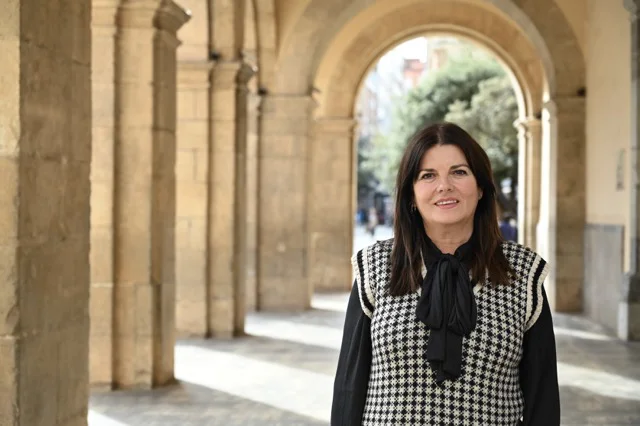 Mary Carmen Ribera9 en tamaño mediano