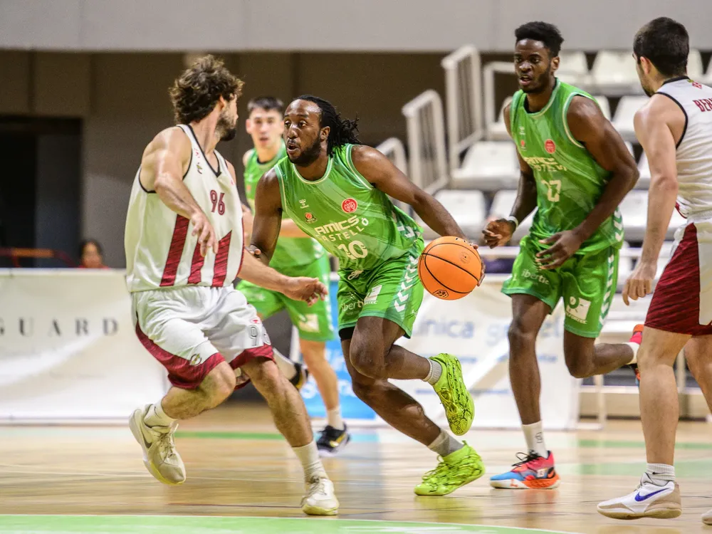 amics 14 noviembre partido