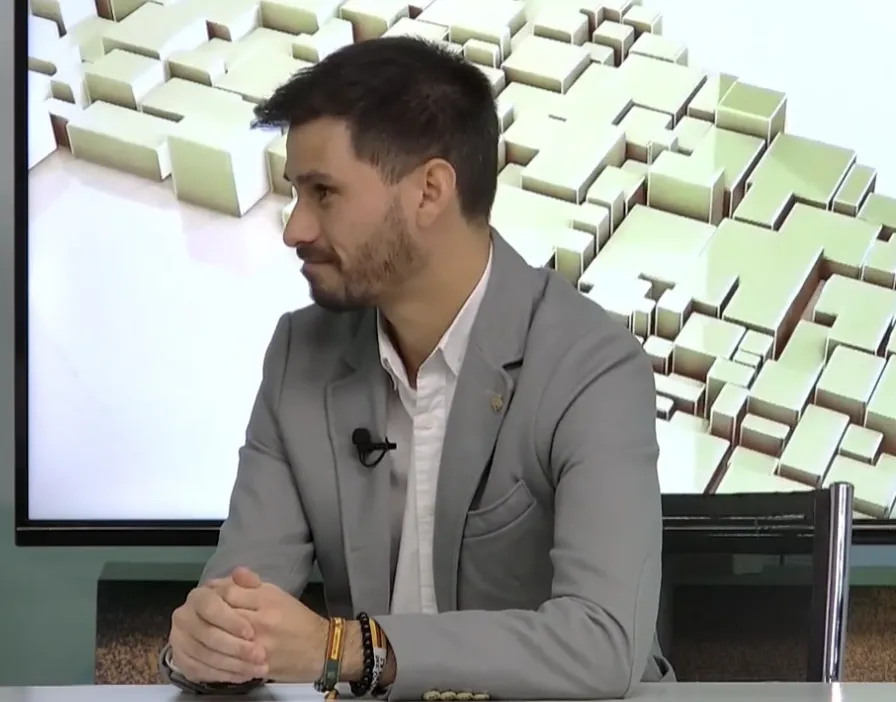 Captura de pantalla 2025-12-02 a las 16.12.00