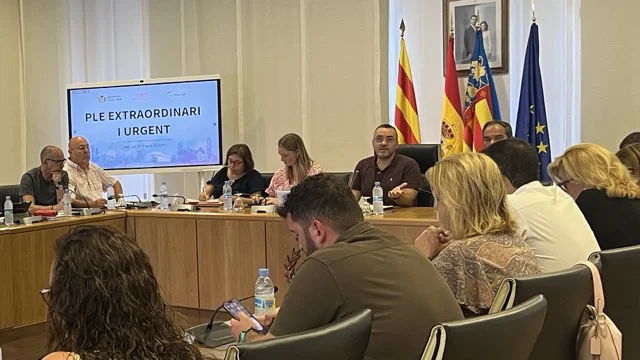 Pleno vila  en tamaño mediano