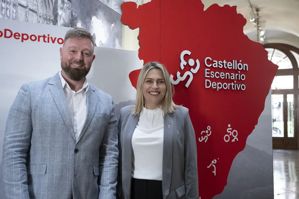 Presidenta Marta Barrachina - Diputado Iván Sánchez