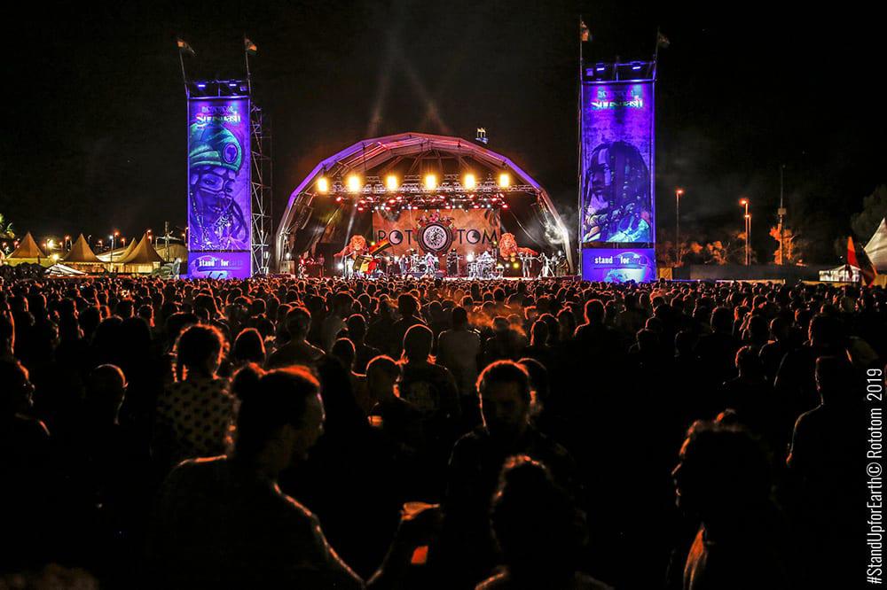 SUN19_0820_MUSICA_MAIN-STAGE_MORGAN-HERITAGE_CC_005-1