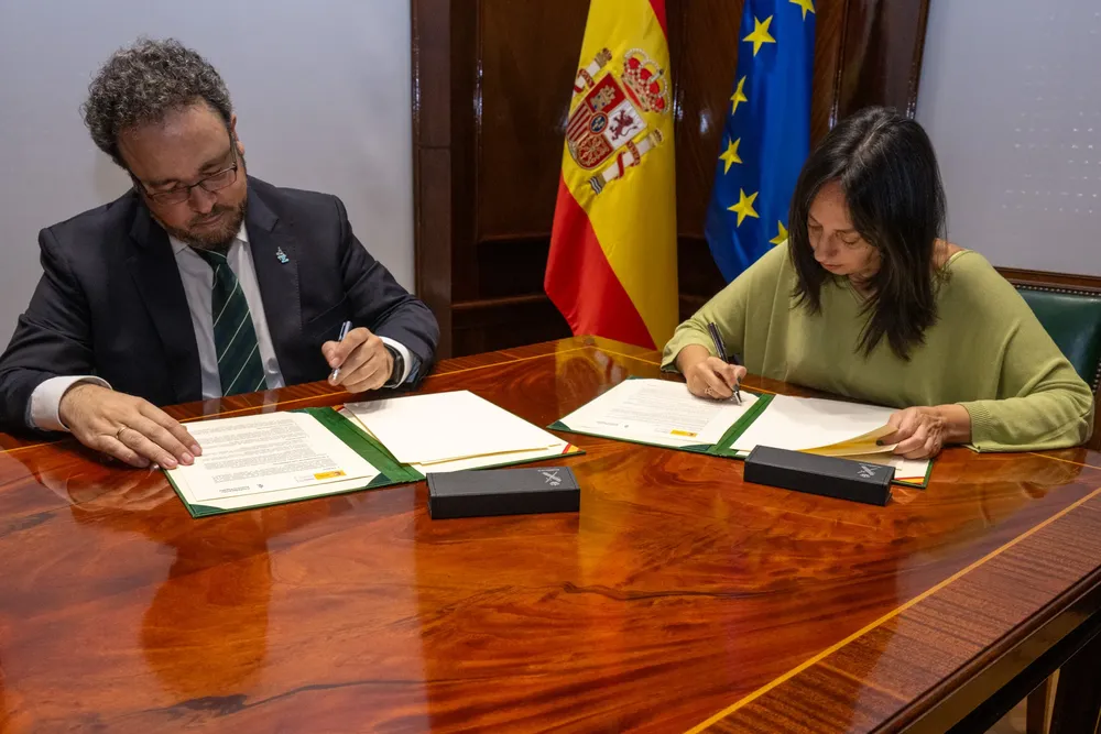 2025-10-08_firma protocolo_autismo_2