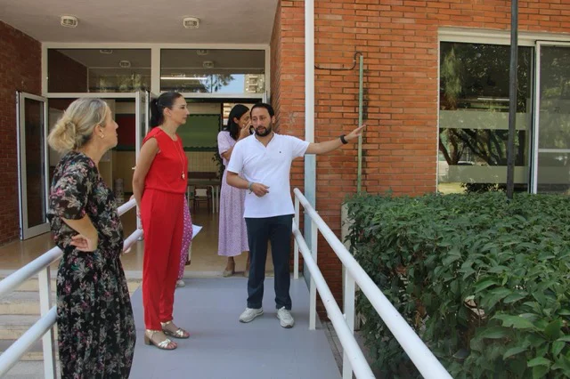 CEIP SANCHIS YAGO en tamaño mediano