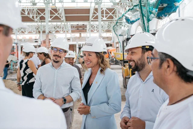 visita mercado 3 en tamaño mediano