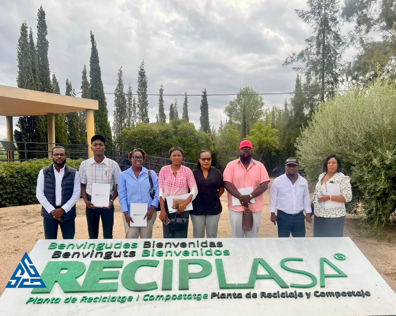 Visita delegación Haití a Reciplasa