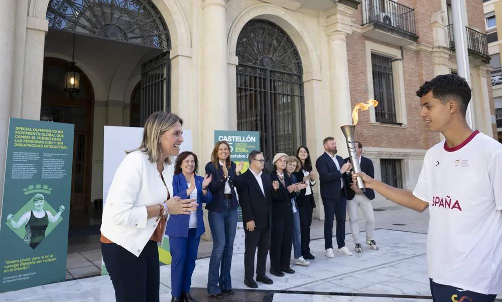 Meeting Special Olympics (2)