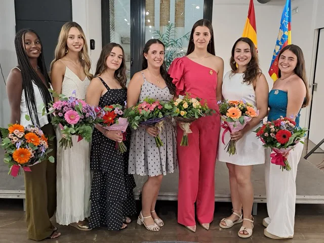 nules festeras 26 1 en tamaño mediano