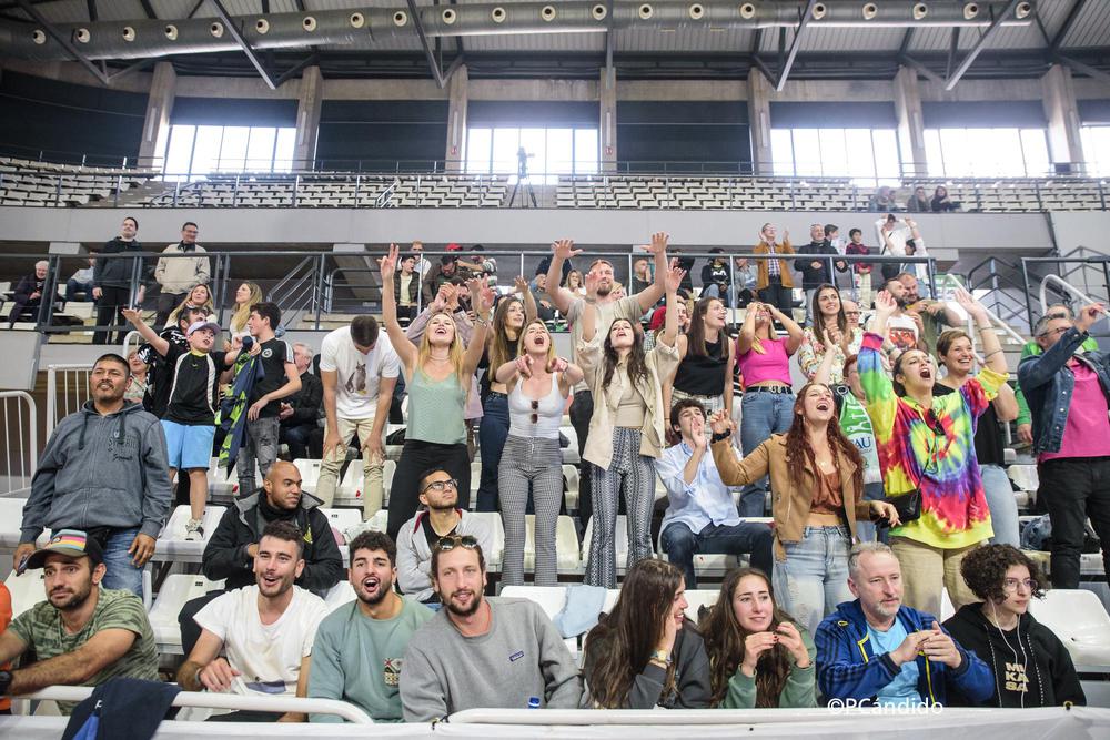 612ace32-c0d2-dfb7-5414-4a59323c7edb