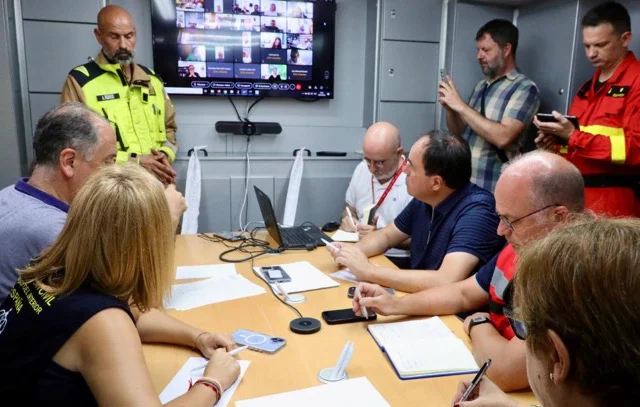 PMA 28 martes 1 en tamaño mediano