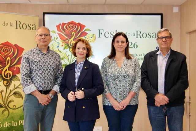 Selma Festa de la Rosa en tamaño mediano