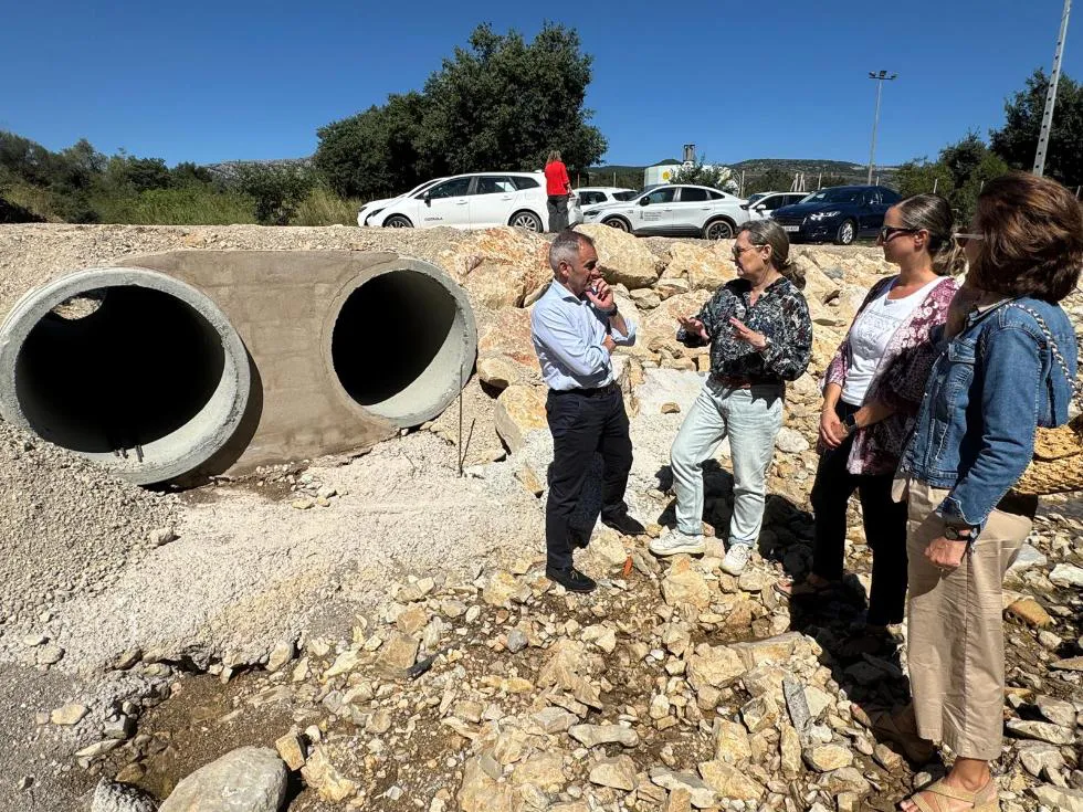 cati2 reparación caminos y agua