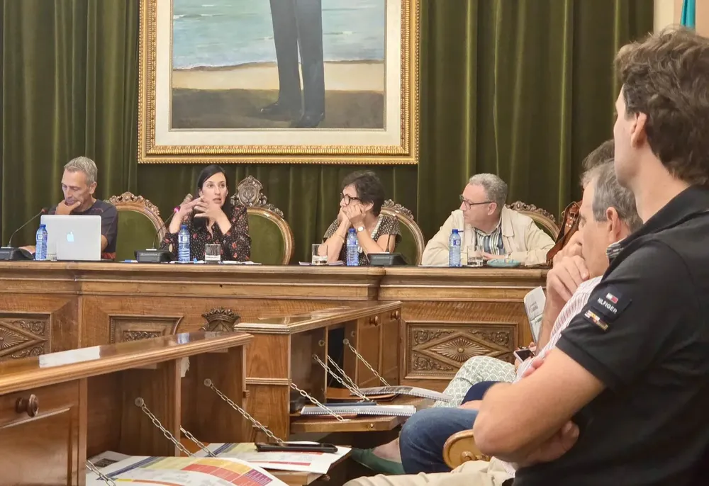 María España Consell Escolar Municipal