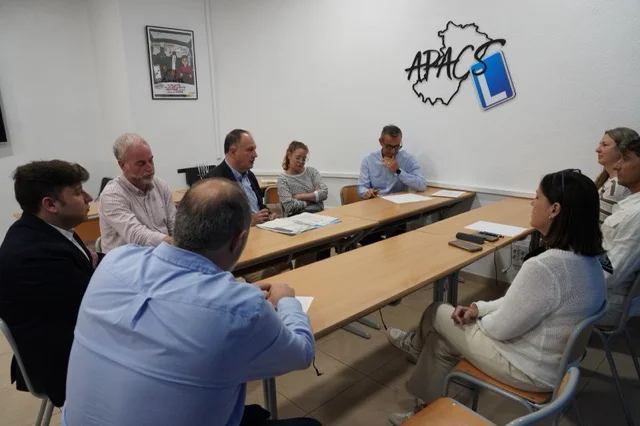 Salvador Aguilella reunión APACS en tamaño mediano