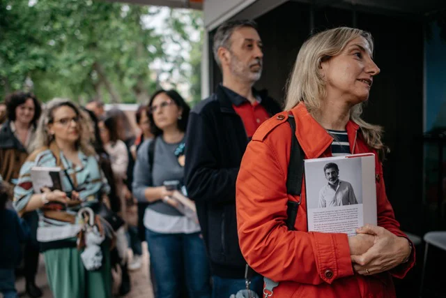 Firma Juan del Val Fira del Llibre (2) en tamaño mediano