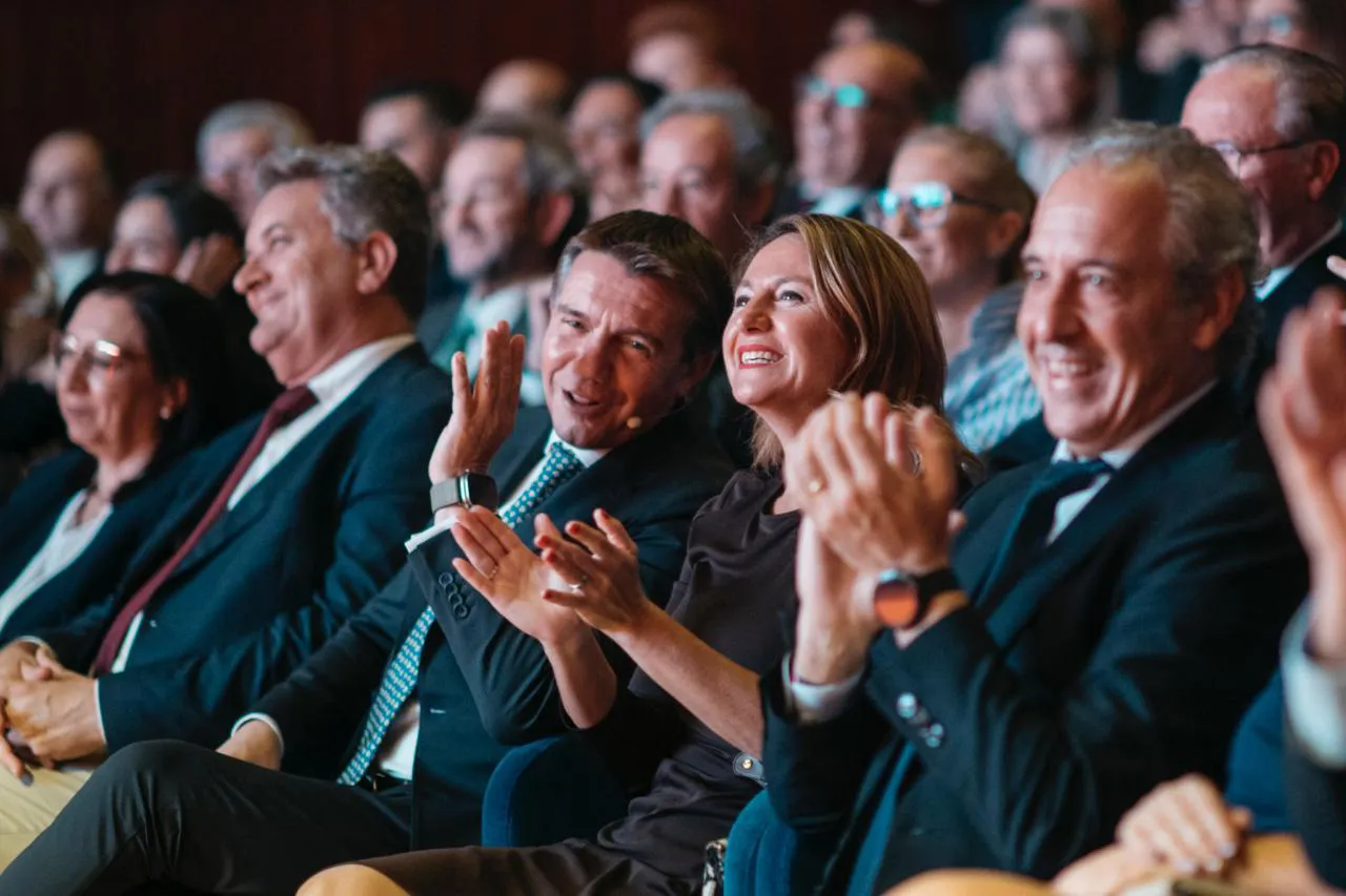 WhatsApp Image 2025-11-04 at 21.01.50