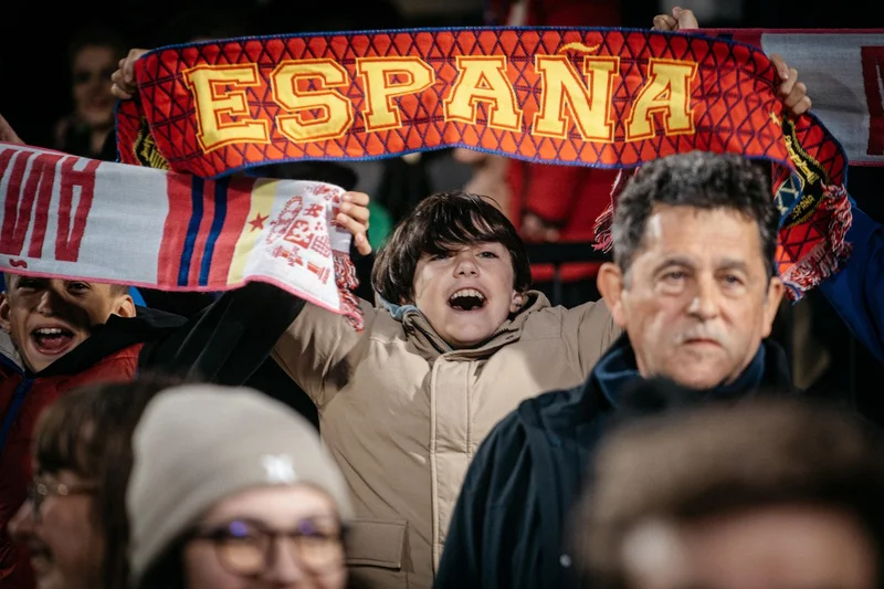 España Islandia  (3)_800px_lt190kb