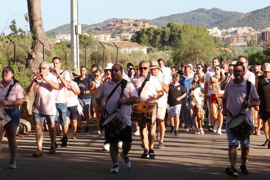 02_Miles de devotos honran al Santísimo Salvador