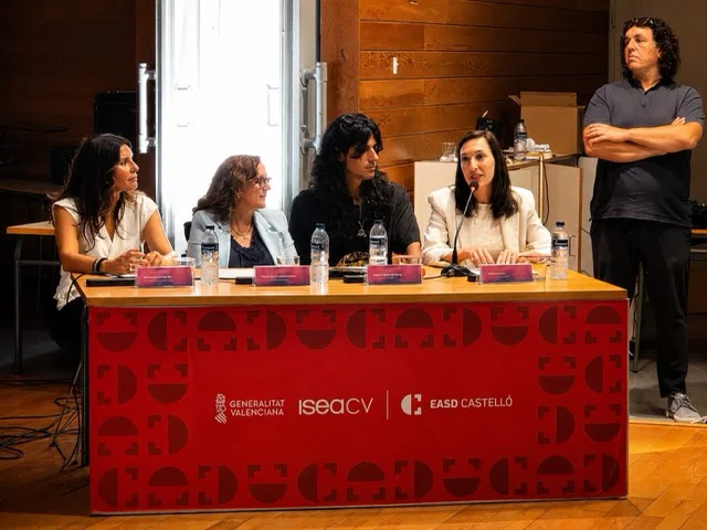 easd en tamaño mediano
