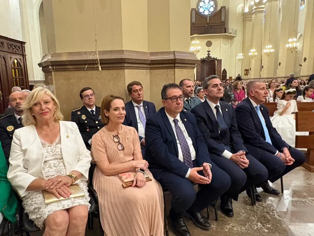 corpus 2 en tamaño mediano