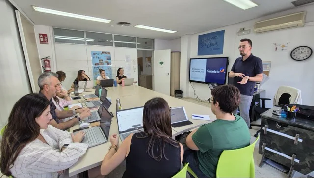 Acción formativa voluntariado corporativo Simetría Síndrome de Down Castellón  en tamaño mediano