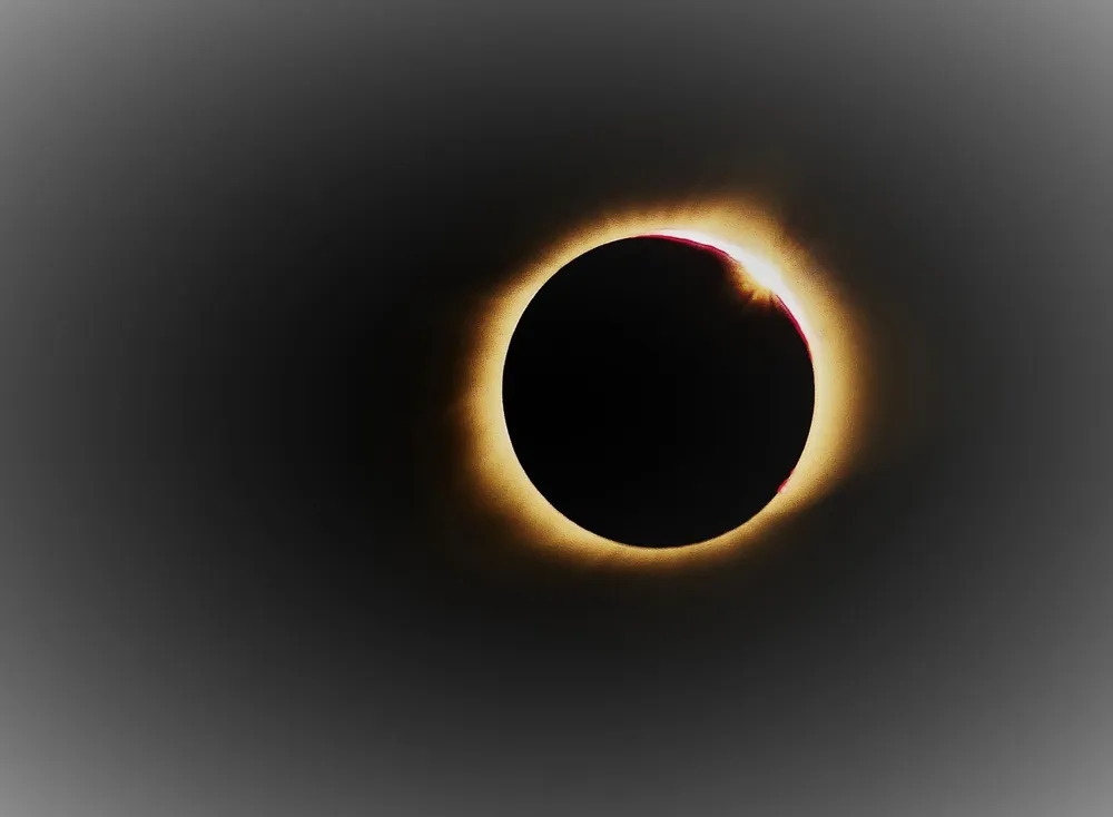 sun-in-eclipse-2025-01-27-21-18-51-utc