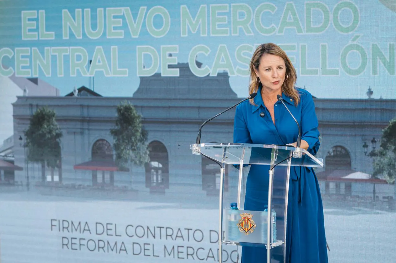 Carrasco firma obra Mercado Central 4