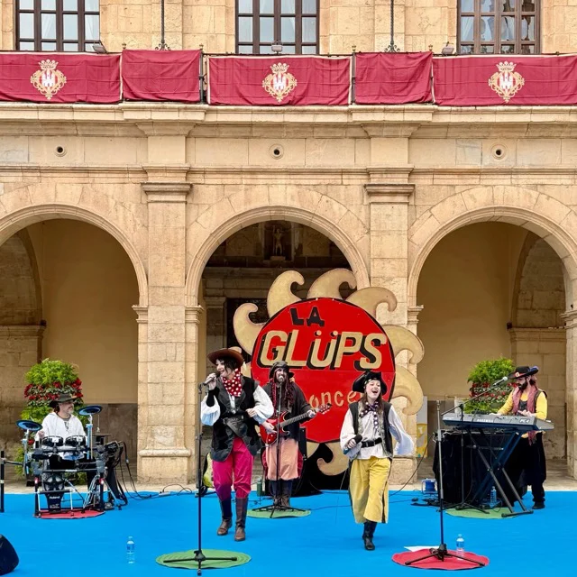 facsa 2 en tamaño grande en tamaño mediano