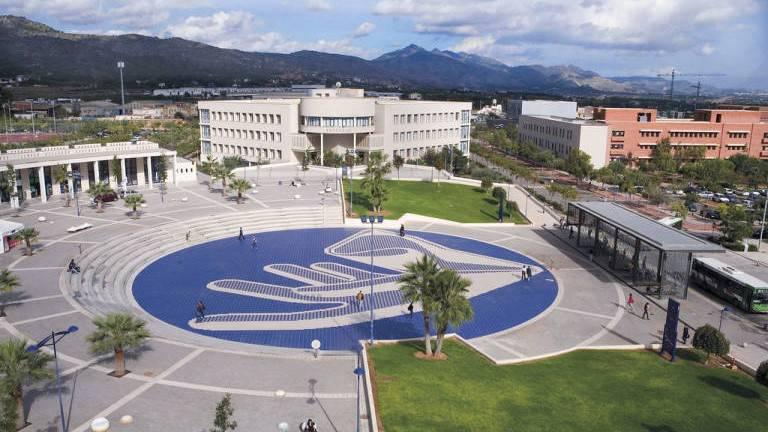 uji-castellon-plaza-efe_forCrop