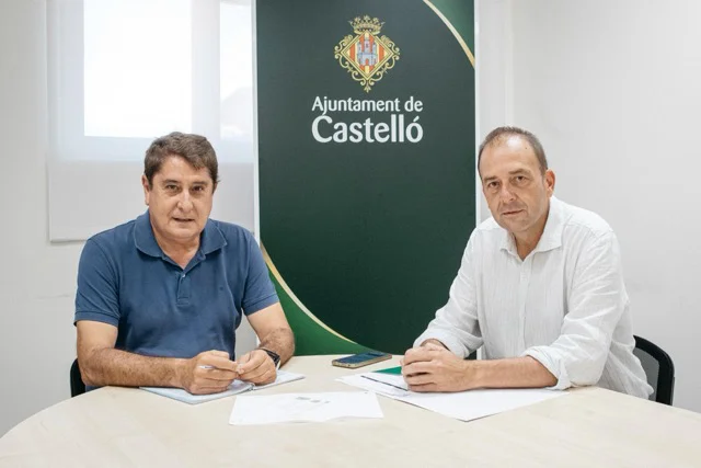 Romero Reunión Luis Gomis (1) en tamaño mediano