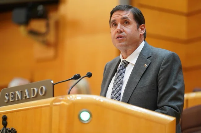 Jaume Llorens senador PPCS en tamaño mediano