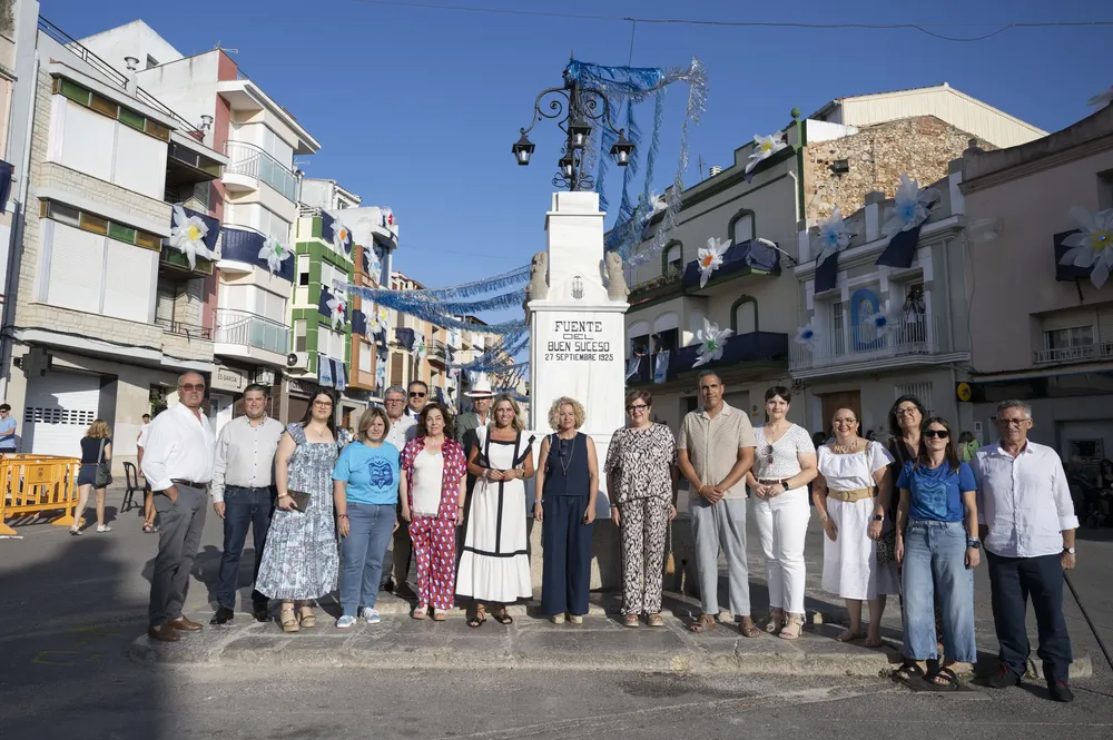 Presidenta Diputación Marta Barrachina Fiestas del Agua Cabanes (2)