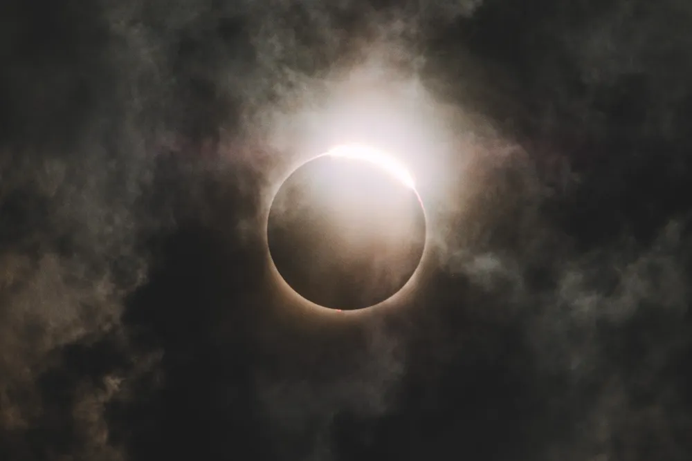 eclipse-2024-09-06-01-04-38-utc