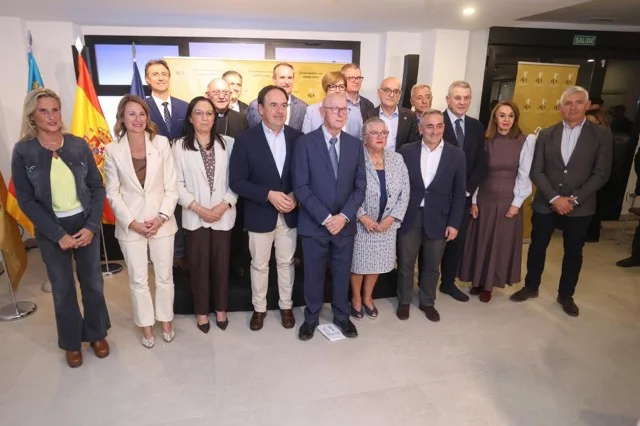 ava-asaja 4 en tamaño mediano