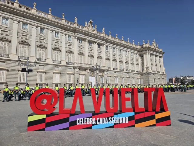 2026-08-18_Vuelta_Ciclista_03 en tamaño mediano