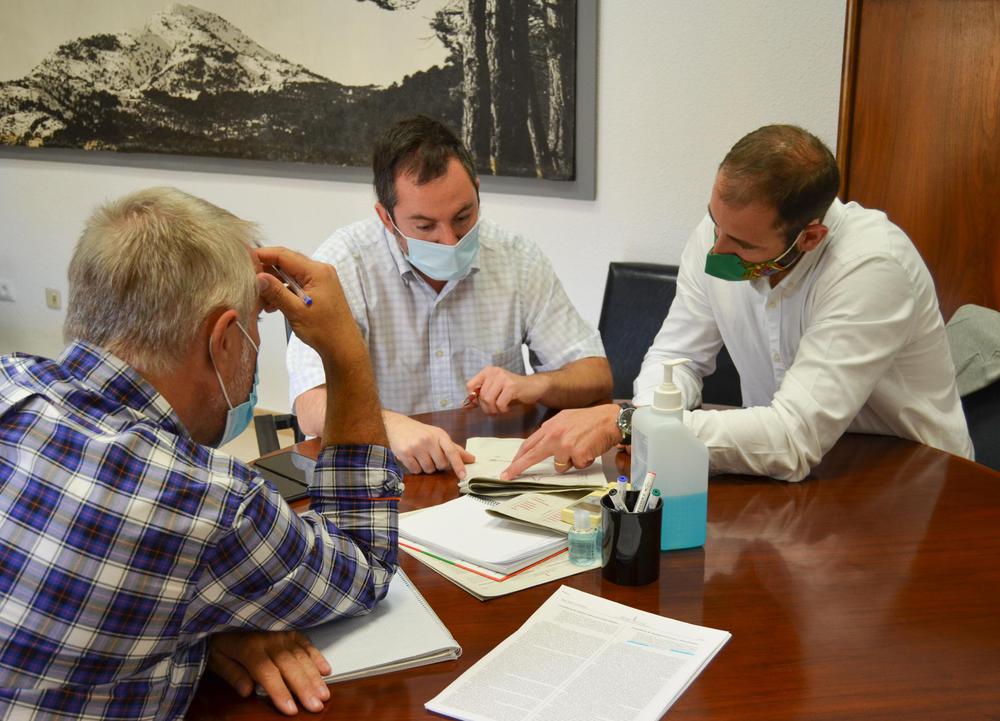 04-10-21 Braina reunión con el director de Salud Pública sobre las fiestas de la Magdalena