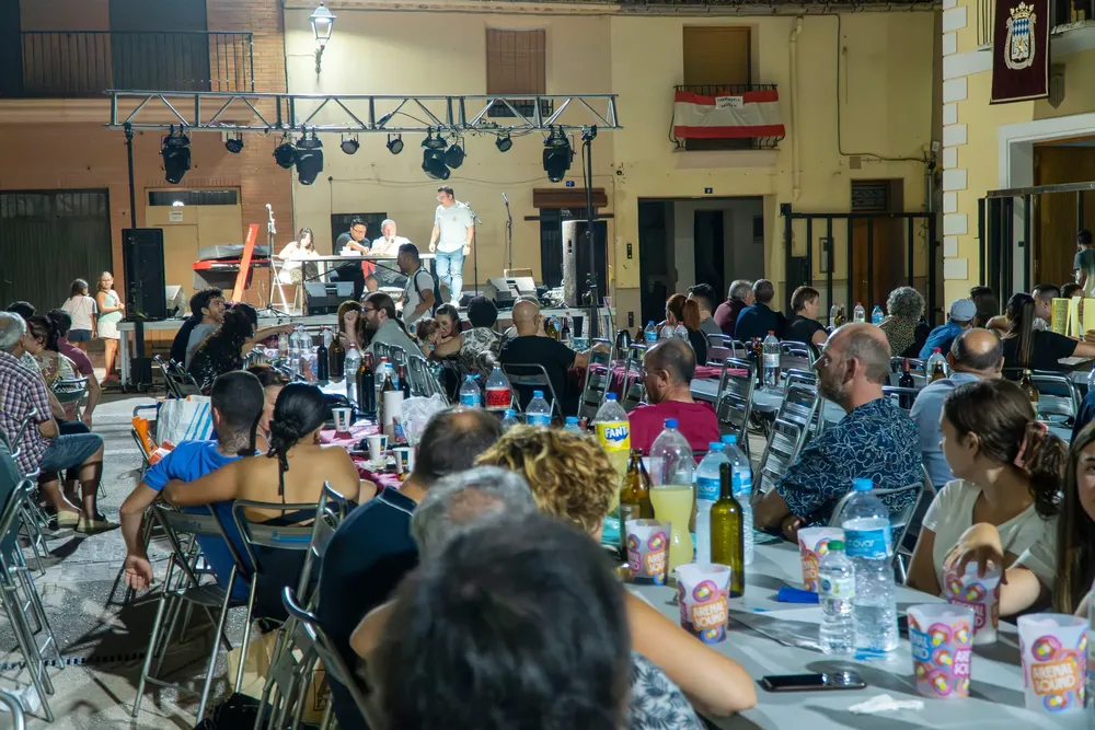 542750256_1197466279074651_3702209103279959518_n